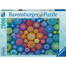 Ravensburger Mīklas 2000 gab Mandala