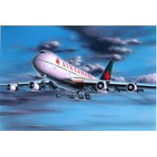 Revell Boeing 747-200 `Air Canada` 1:390