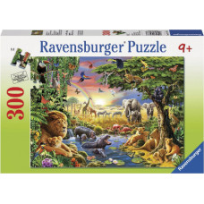 Ravensburger  puzle Vakars pie ezera, 300 gab.